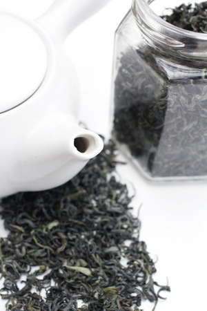  tea leaves isolatedの写真素材