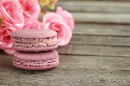 Blueberry macaroonsの写真素材