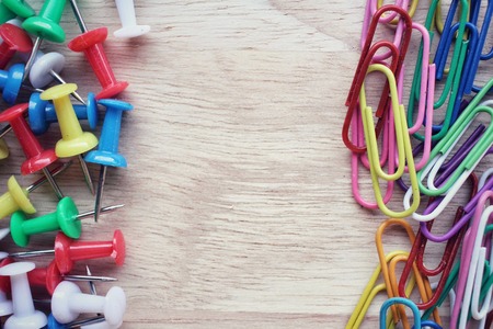Set of push pins and paper clipsの写真素材