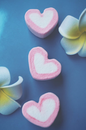 Heart of pink marshmallowsの写真素材