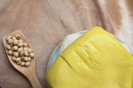 Soybeans and tofu