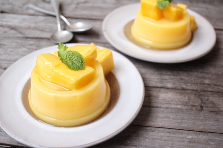 Mango puddingの写真素材