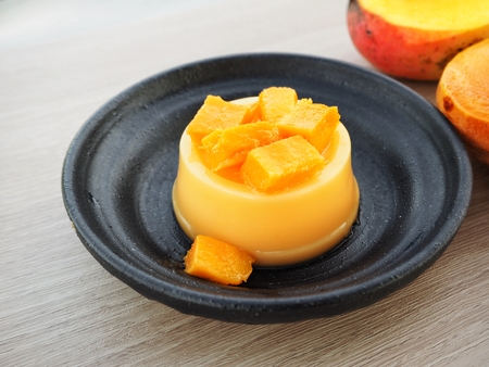 Mango puddingの写真素材