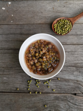 Green beans with sugar soup