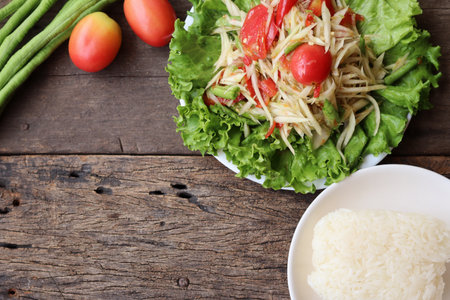 Papaya salad spicy Thai foodの写真素材