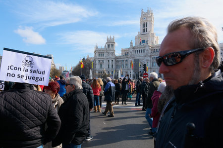 Madrid, Spain - February 12, 2023: Demonstration of citizens and doctors in defense of public health care in the streets of Madridのeditorial素材