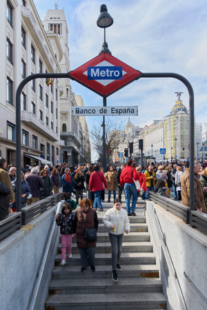 Banco de Espana Metro Station Sign in Madrid Spainのeditorial素材