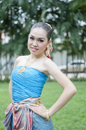 BANGKOK, THAILAND - JULY 10 : Thai traditional dance. This is the parade of making traditional merit of people from the northern territory of Thailand, July 10, 2011 in Bangkok, Thailand. のeditorial素材