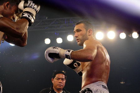 BANGKOK, THAILAND- NOV 27 : Unidentified boxers compete in Thai Fight:Muay Thai. World's Unrivalled Fight on November 27, 2011 at Convention Hall, Imperial World Samrong, Samutprakan, Thailandのeditorial素材