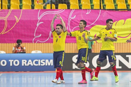 BANGKOK, THAILAND - NOV 3 : Unidentified players in FIFA Futsal World Cup thailand 2012 Between Guatemala (W) VS Colombia (Y) on November 3, 2012 at Nimibutr Stadium in Bangkok Thailand. のeditorial素材
