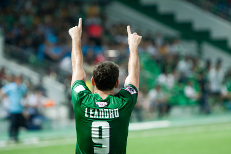 PATHUMTHANI,THAILAND MAR 13 : C,Chimtale player of Bangkok Glass FC in Thai premier League between Bangkok Glass FC and Srisaket FC at LeoStadium on March 13, 2015 in Thailandのeditorial素材