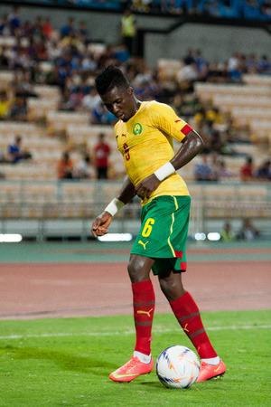 BANGKOK,THAILAND-MARCH 30: the international friendly match between Thailand and Cameroon at Rajamangala Stadium on March30 2015 in,Thailand.のeditorial素材
