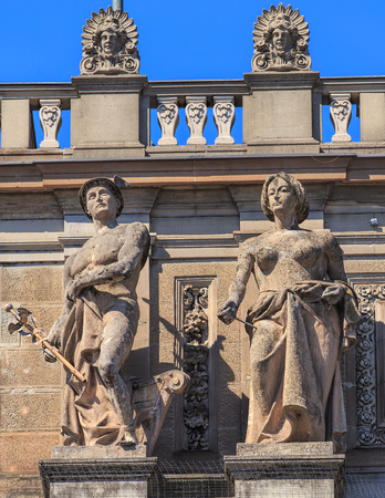 Zurich, Switzerland - 20 July, 2016: sculptures on the facade of the Zurich Main train station building, above its main entrance. Zurich Main train station building was designed by architect Jakob Friedrich Wanner and opened in 1871.のeditorial素材