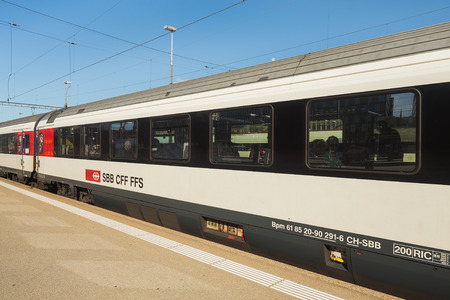 Zurich, Switzerland - 14 October, 2014: railroad cars of a passenger train of the Swiss Federal Railways arriving to the Zurich main station. Zurich main station is the largest railway station in Switzerland and one of the buisiest railway stations worldwのeditorial素材