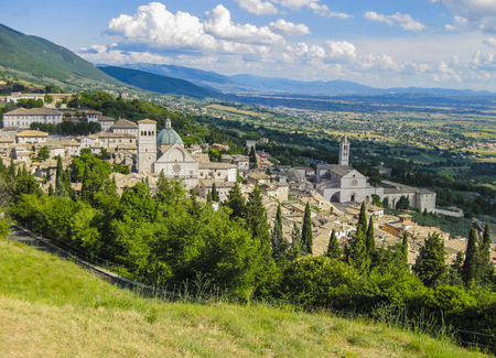 Panoramic view of Assisi, medieval town famous for being the birthplace of Saint Francis, Umbria , Italyの写真素材