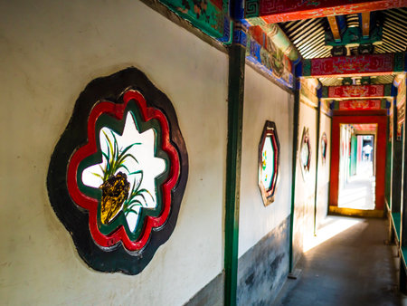 Stunning detail of the windows of the corridor of supreme harmony in the Summer Palace, Beijing, Chinaの写真素材