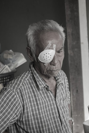 My father was recovering from cataract surgery a month ago.
