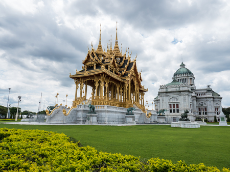 Borommaha Mangkhalanusoranee Pavillion and The Ananta Samakhom Throne Hall, King palace, landmark in Bangkok Thailandのeditorial素材