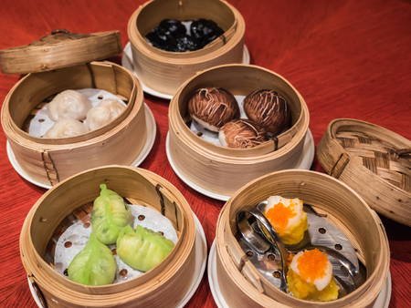 Dim sum set in bamboo basketの写真素材