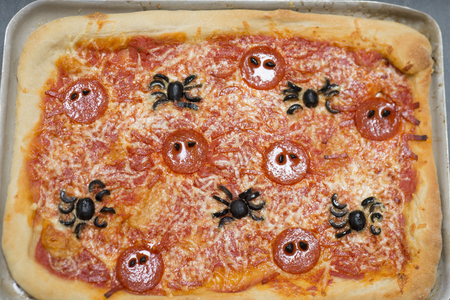 Rectangle Halloween Pizza on Trayの写真素材