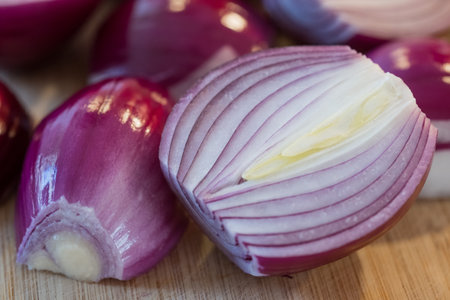 Red onions for tasteful cookingの写真素材