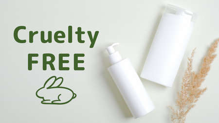 Natural organic cruelty free shampoo packaging mockup. Hair care beauty products design.の写真素材