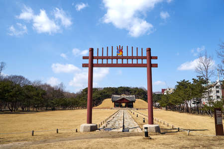 Seonjeongneung Royal Tombs of the Joseon Dynasty located in Gangnam, Korea.のeditorial素材