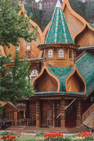 Urban landscape. A popular tourist attraction. The business card of Moscow. The wooden palace of Tsar Alexei Mikhailovich in Kolomenskoye. Russia, Moscow, May 2023の写真素材