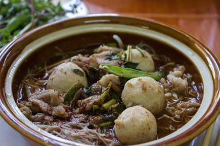 kuay teow nam tok moo