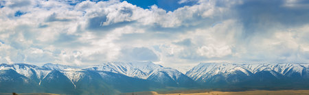 plain at root of mountains