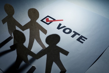 vote and Paper Chain Men close upの写真素材