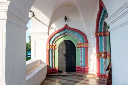 SERPUHOV, RUSSIA - AUGUST 2017: Vysotsky monastery (Vysotskiy monastyr). Orthodox monastery in Serpukhov. Inside the monastery. Beautiful chiaroscuros and colorのeditorial素材