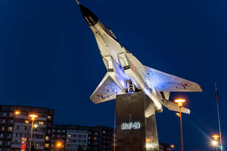 Obninsk, Russia - July 2016: Monument-plane on pedestal MiG-29 in Obninsk in the eveningのeditorial素材