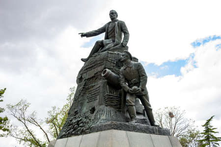 SEVASTOPOL, CRIMEA - SEPTEMBER 2014: Museum Complex Malakhov Kurgan in Sevastopol. The Crimean War of 1854-1855 and the World War II. The monument to Kornilovのeditorial素材
