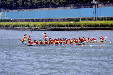 Taipei-June 5-Dragon boat Festival on June 5,2011 in Taiwanのeditorial素材