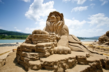 FULONG, TAIWAN-MAY 23,2012:a lion sand sculpture at Fulong beach for celebrating the Sand Sculpture Festival on May 23,2012 in Fulong,Taiwanのeditorial素材