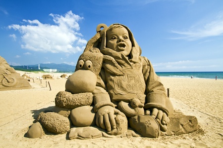 FULONG, TAIWAN-JUNE 19,2013:a novel sand sculpture at Fulong beach for celebrating the Sand Sculpture Festival on JUNE 19,2013 in Fulong,Taiwanのeditorial素材