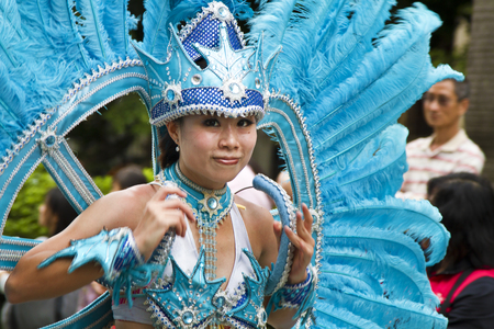 Taipei , Taiwan -October 19 : Unidentified Dream Carnival dancer -street parade during the event of "celebrating Mardi Gras of Christian" on October 19 , 2013 in Taipei,Taiwan .のeditorial素材