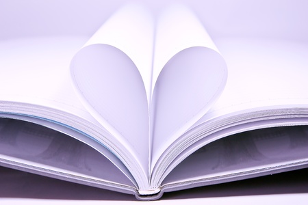 heart paper の写真素材