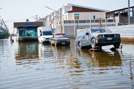 Bangkok, Thailand - November 16: Car of the flood damage in Pathum Thani Province November 16, 2011. Bangkok, which is the worst flood in the history of Thailand.のeditorial素材