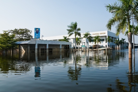 Bangkok, Thailand - November 25: The plant in Nava Nakorn Industrial area was flooded for 1 month - November 25, 2011 at Nava Nakorn Industrial area in Pathum Thani, Bangkok.のeditorial素材
