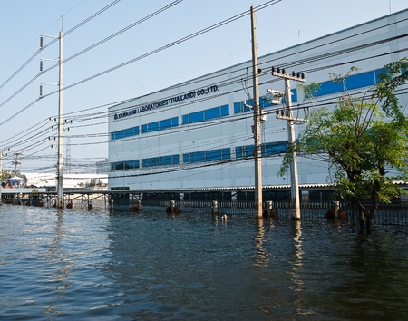 Bangkok, Thailand - November 25: The plant in Nava Nakorn Industrial area was flooded for 1 month - November 25, 2011 at Nava Nakorn Industrial area in Pathum Thani, Bangkok.のeditorial素材