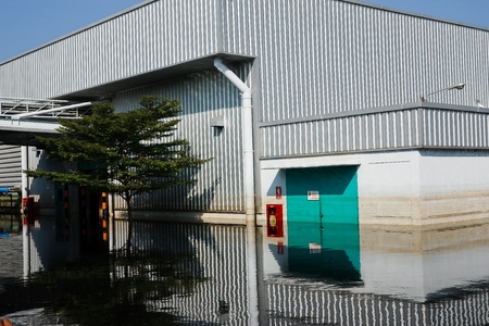 Bangkok, Thailand - November 25: The plant in Nava Nakorn Industrial area was flooded for 1 month - November 25, 2011 at Nava Nakorn Industrial area in Pathum Thani, Bangkok.のeditorial素材