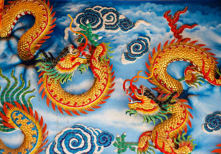 Dragons in chinese templeの写真素材