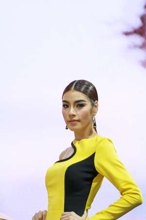 Nonthaburi,Thailand - April 4th, 2015: Mercedes Benz booth with presenter ,showed in Thailand the 36th Bangkok International Motor Show on 4 April 2015のeditorial素材