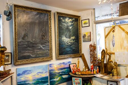 Hua Hin, Thailand - October 23: The artist, born from the merger of the painter of town in 2004.Led by district Kesa's pretty watercolor artist.Currently there are 19 membersThe group's activity society. dedicationsTogether with other agencies, both publiのeditorial素材