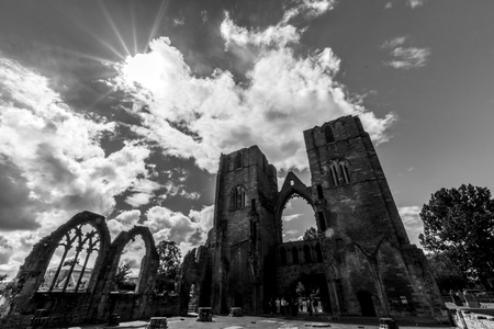 Elgin Cathedral, Scottish highlands, black and white, sun raysの写真素材