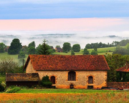 house in the countryの写真素材