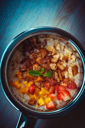 Closeup photo of an oatmeal seasonedの写真素材