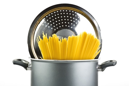 group of spaghetti inside a pot  on the white background の写真素材